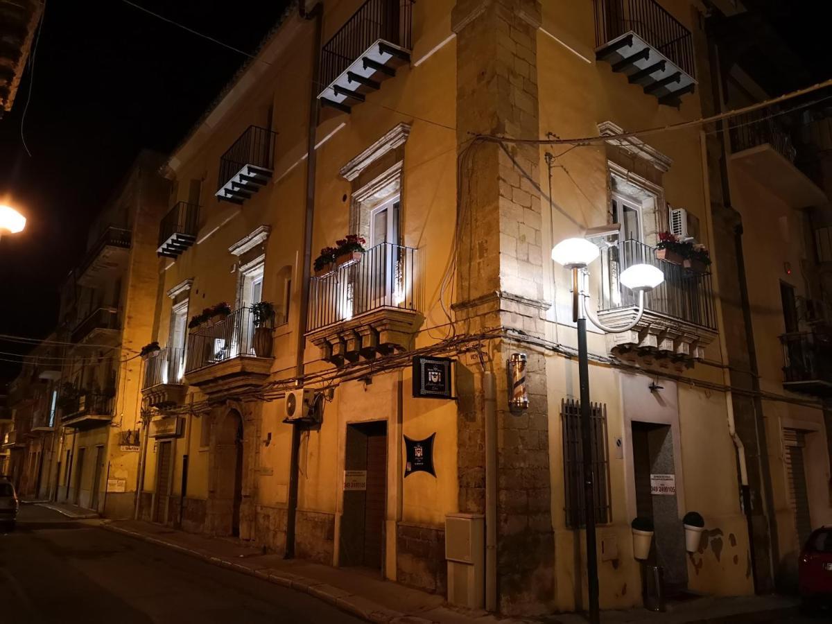 Palazzo Gioffre Gela Eksteriør billede