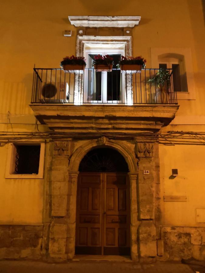 Palazzo Gioffre Gela Eksteriør billede